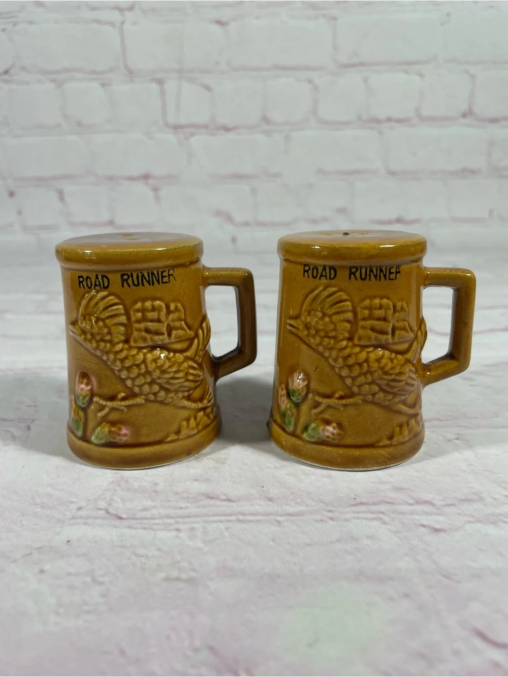 Vintage Road Runner Floral Ceramic Stein Salt and Pepper Shaker Pair Japan